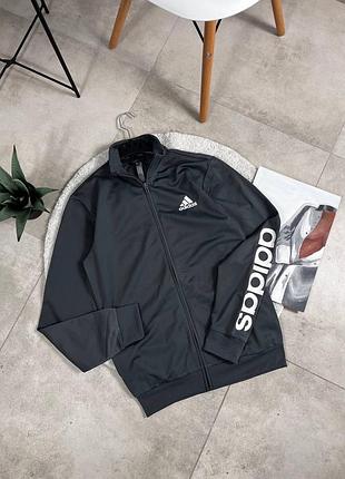 Олімпійка від adidas