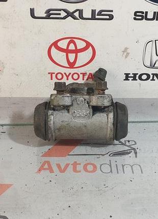 Тормозной цилиндр задний правый 4755005040 toyota avensis t22 1.8 бензин