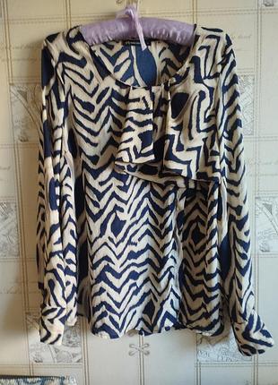Woman collection атласная блуза блузка рубашка эффектное жабо, волан, рюша