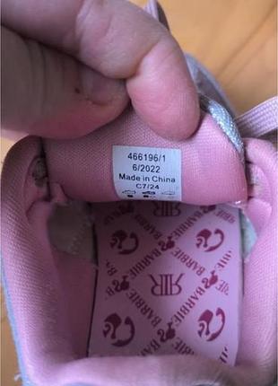 Кроссовки на девочку 4