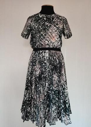 Платье от karen millen