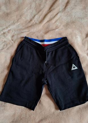 Черные шорты le coq sportif