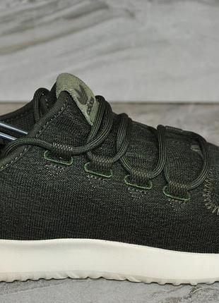 Adidas кроссовки 40 размер