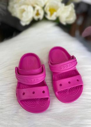 Шлепанцы crocs 2