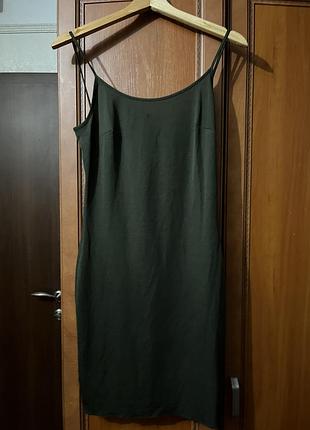 Зелена сукня