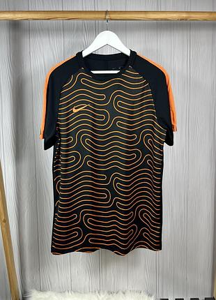 Nike dry academy оригінальна футболка з красивим дизайном розмір l