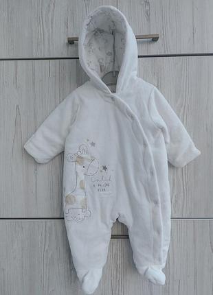 Велюровий білий комбінезон mothercare на 1-3м