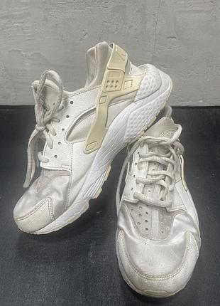 Кросівки  nike huarache унисекс 25,5 устілка 40( на 39 маломірки)