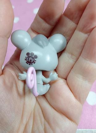 Фигурки животных lps 9