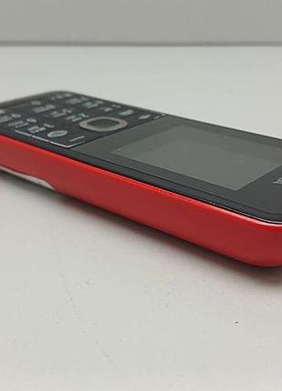 Мобильный телефон смартфон б/у nokia 107 8