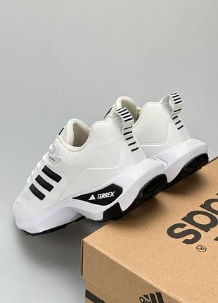 Adidas terrex white black 3