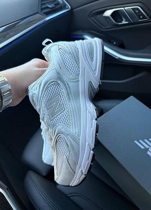 Balance 530 white