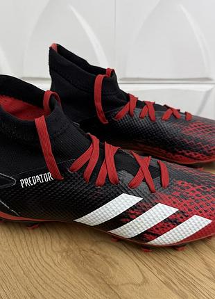Оригінальні футбольні копачки бутси adidas predator
