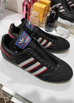 Винтажные новые кожаные футбольные бутсы adidas