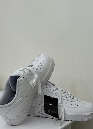 Чоловічі кросівки nike air force (білі) демісезонні кеди для повсякденного носіння, 43 розмір