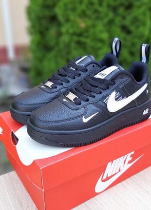 Классные женские кроссовки nike air force 1 lv8 чёрные с белым10 фото