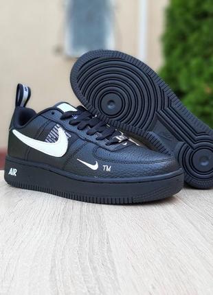 Классные женские кроссовки nike air force 1 lv8 чёрные с белым4 фото