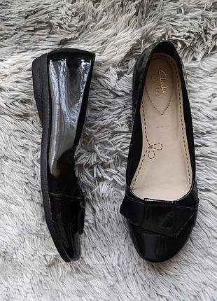 Туфельки/балетки clarks нат.кожа 43р.