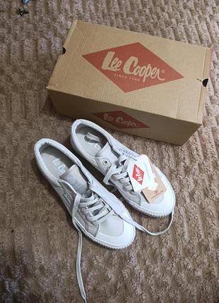 Кеды женские lee cooper на шнуровке серого цвета, новые