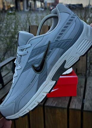 Nike initiator 3