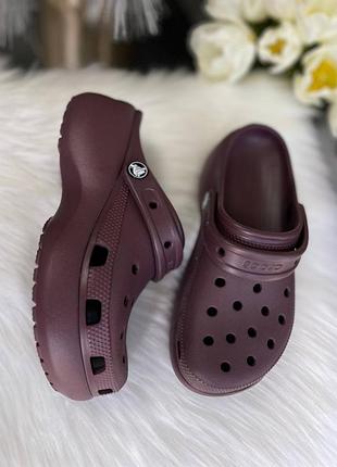Шлепанцы crocs