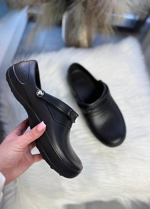Шлепанцы crocs