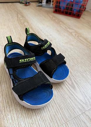 Skechers сандалі босоніжки 25 розмір