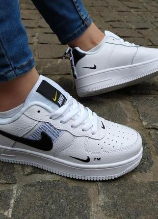 Шикарные женские кроссовки nike air force 1 low tm