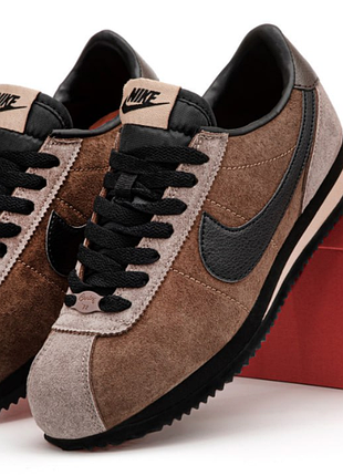 Кроссовки cortez