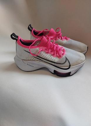 Nike air zoom tempo next  кросівки