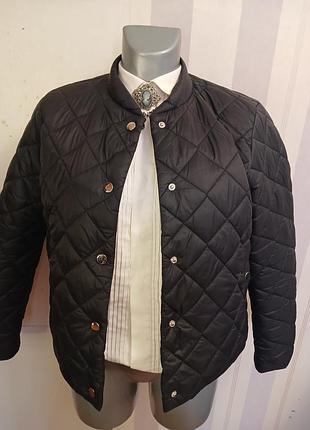 Демисезонная куртка m s