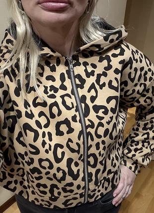 Леопардовий світшот bershka