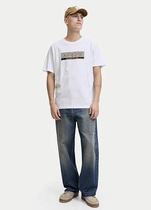 Мужская  белая футболка jack & jones 3