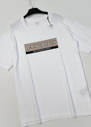 Мужская  белая футболка jack & jones 2
