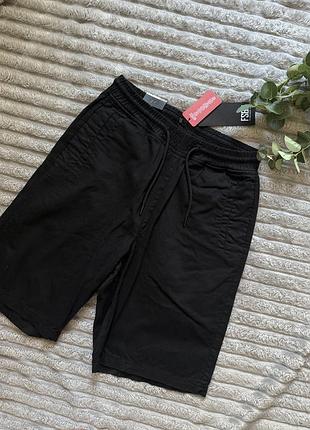Шорти baggy
