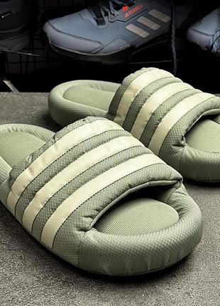 Тапки шльопанці тапочки adidas ih7798