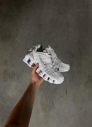 Nike shox tl white/silver.