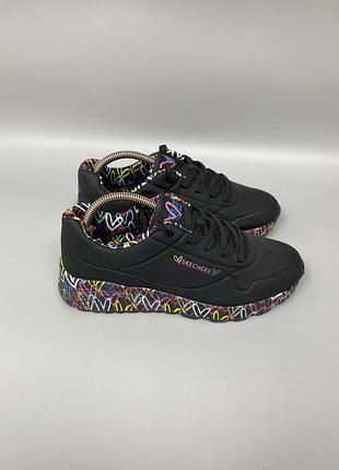 Жіночі кросівки skechers uno lite в чудовому стані, оригінал 39/24,5 см