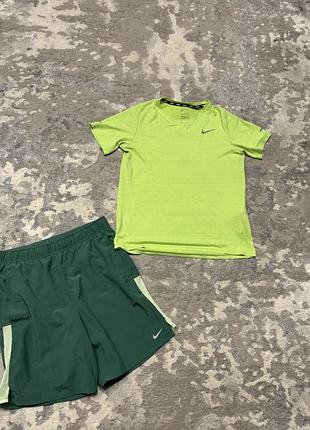Дитячий спортивний одяг костюм комплект nike