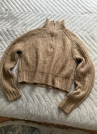 Свитер с-м