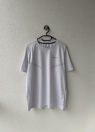 Футболка nike dri fit
