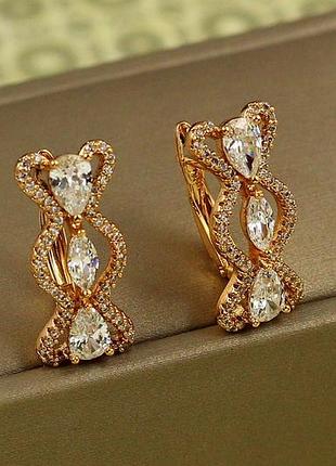 Серьги xuping jewelry зыбь с белыми камнями 2,2 см золотистые love-shopping