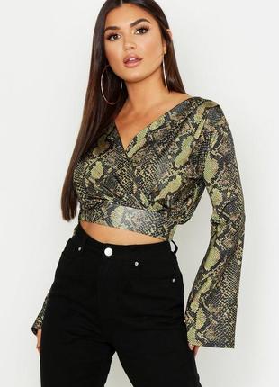 Топ в зміїний принт boohoo, p-p uk 10