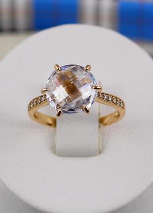 Кольцо xuping jewelry тонкое с белым фианитом 11 мм на шесть креплений р 17 золотистое love-shopping