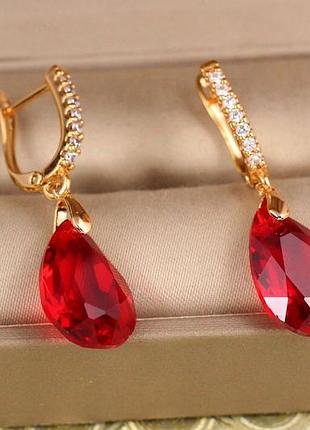 Серьги подвески xuping jewelry большая капля с красным камнем сваровски 3,4 см золотистые love-shopping