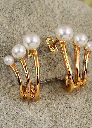 Сережки xuping jewelry триквел з перлинами 2 см золотисті love-shopping