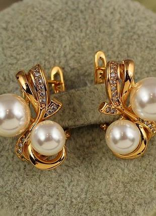 Серьги xuping jewelry бант с двумя крупными жемчужинами 2,1 см золотистые love-shopping