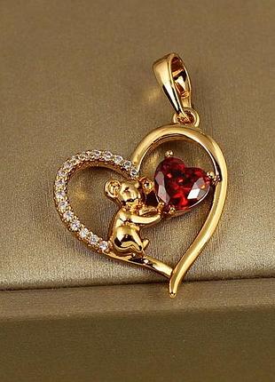 Кулон xuping jewelry сердце коалы с красным камнем 2,2 см золотистый love-shopping