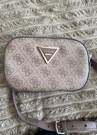 Жіноча бананка guess