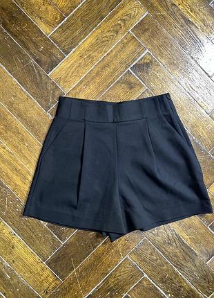 Zara шорти жіночі